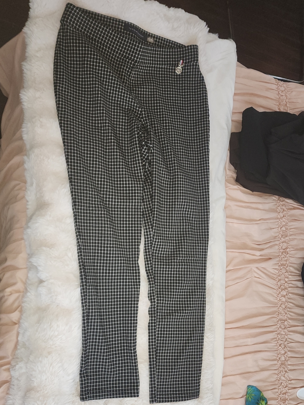 Tommy Hilfiger Black and White Grid Cropped Stretch Pants